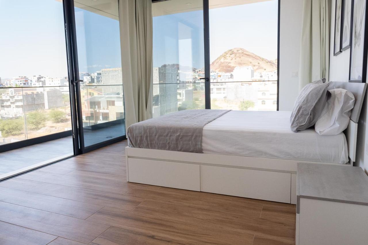 3 Bdr Aprt, Best Seaview, Rooftop Pool - Lcgr プライア エクステリア 写真