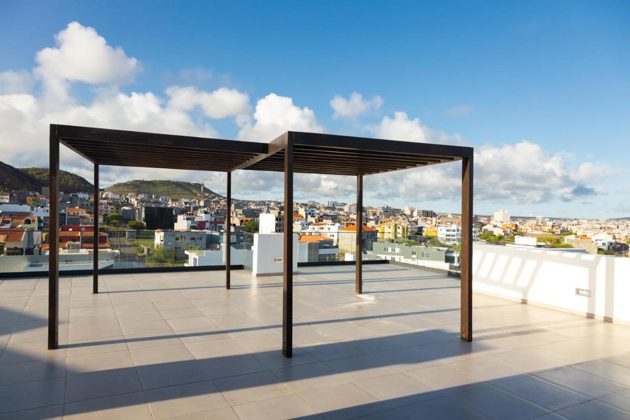 3 Bdr Aprt, Best Seaview, Rooftop Pool - Lcgr プライア エクステリア 写真